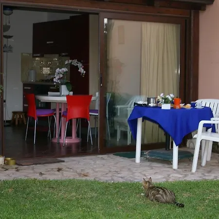 Villa Su Canale Navigabile Furnari